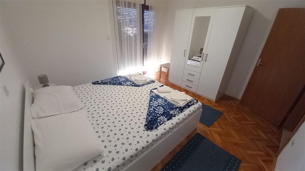 Lägenhet A2, för 7 personer