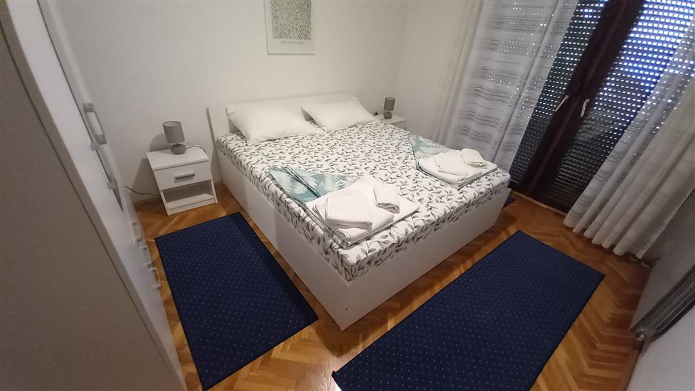 Lägenhet A2, för 7 personer