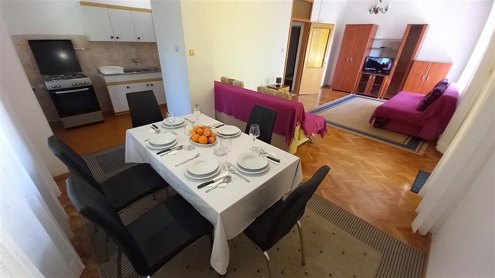 Lägenhet A1, för 5 personer