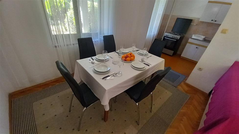 Lägenhet A1, för 5 personer