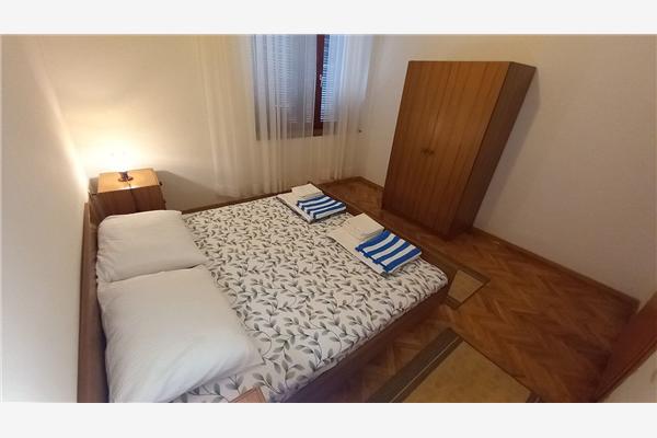 Lägenhet A1, för 5 personer