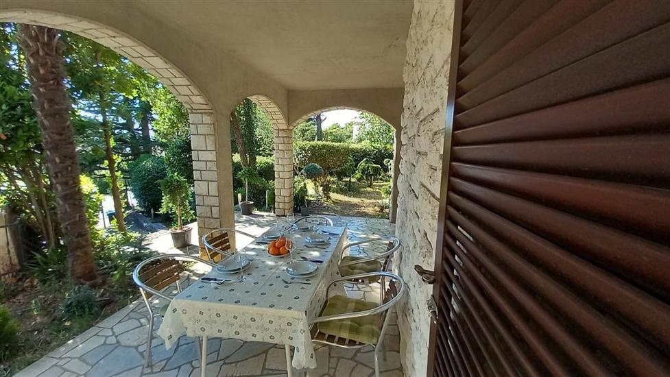 Lägenhet A1, för 5 personer