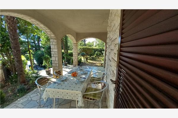 Lägenhet A1, för 5 personer