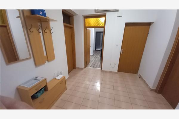 Lägenhet A2, för 7 personer