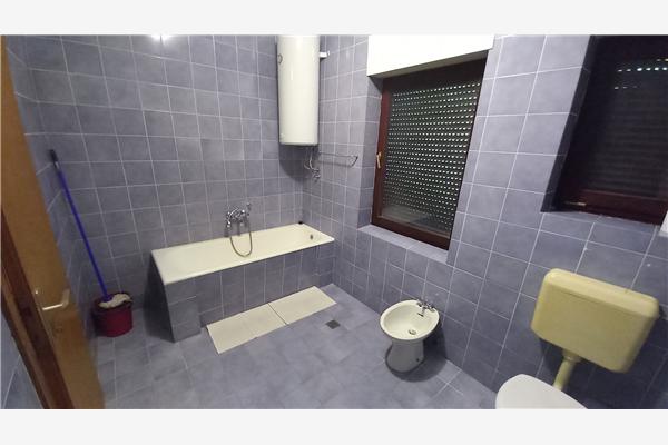 Lägenhet A2, för 7 personer