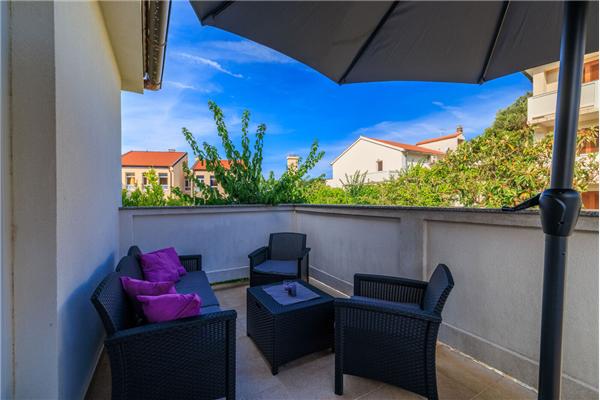 Apartment A1, for 5 persons