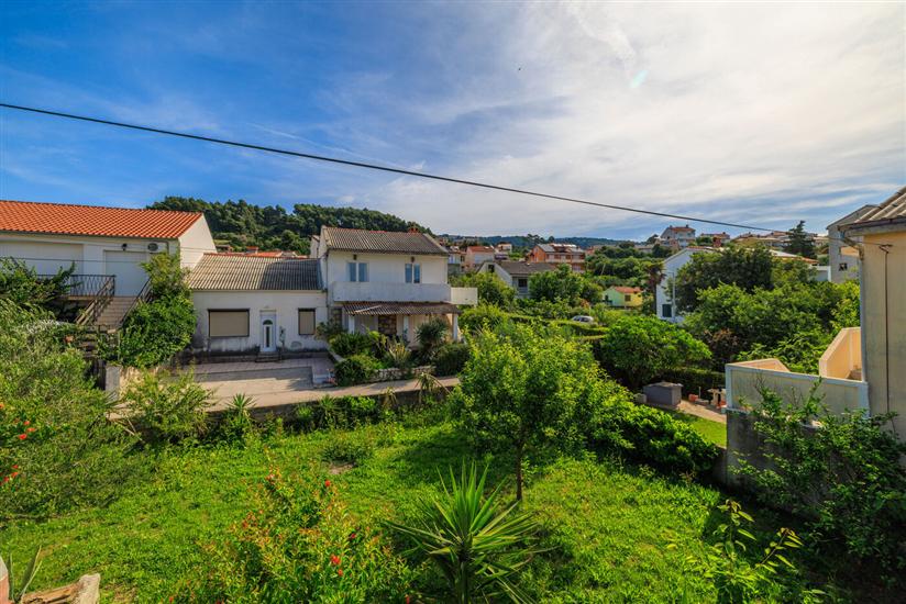 Apartment A2, for 5 persons