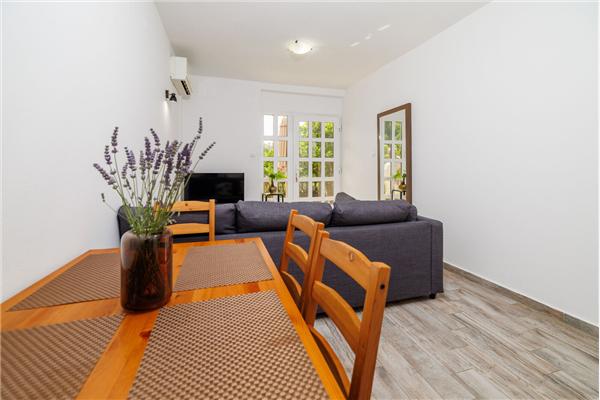 Apartment A1, for 4 persons