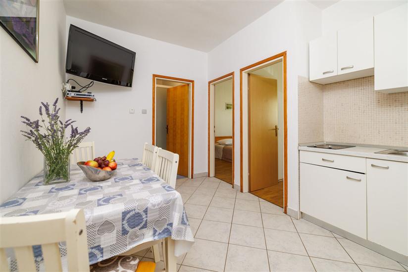 Apartment A2, for 4 persons