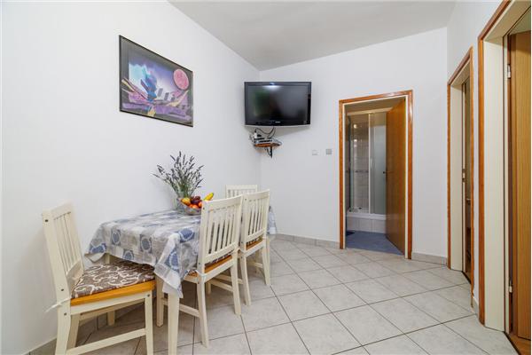 Apartment A2, for 4 persons