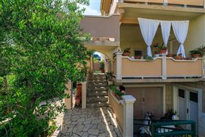 Apartment - Banjol - island Rab