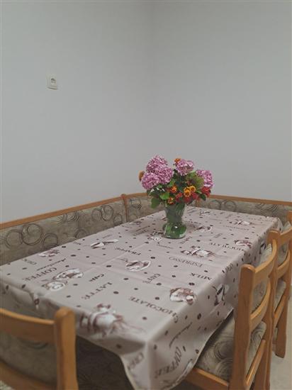 Apartment A1, for 7 persons