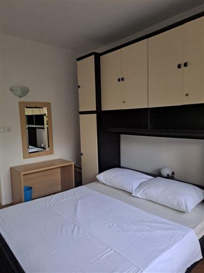 Apartment A1, for 7 persons