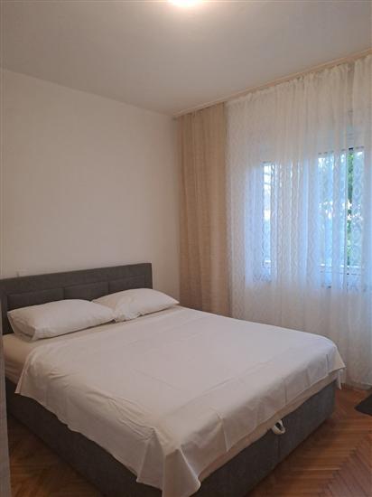 Apartment A1, for 7 persons
