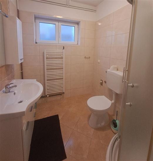 Apartment A1, for 7 persons