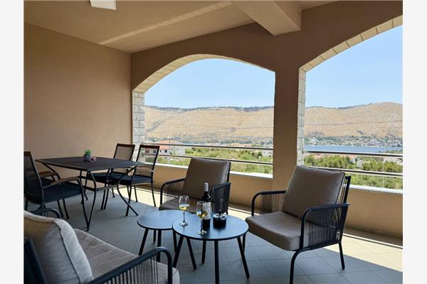 Apartment A2, for 5 persons