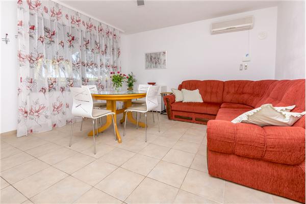 House K1, for 5 persons