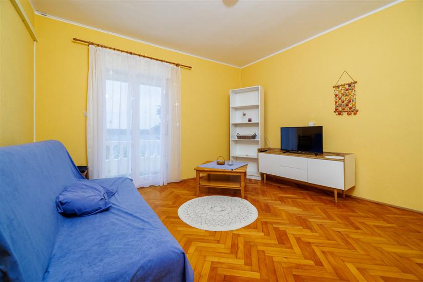 Apartment A2, for 3 persons
