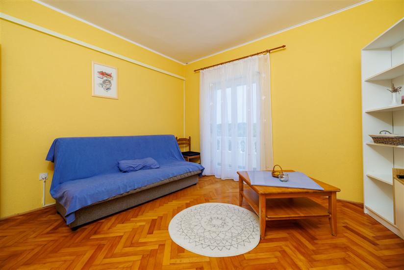 Apartment A2, for 3 persons