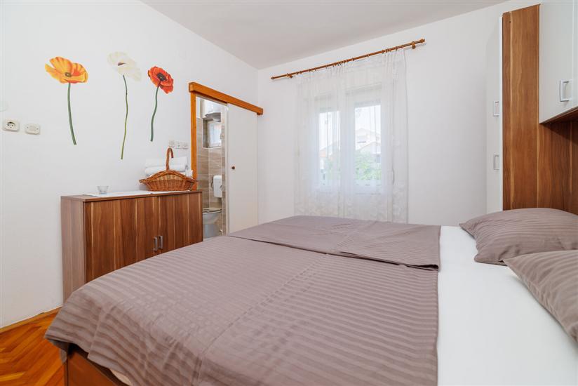 Apartment A2, for 3 persons