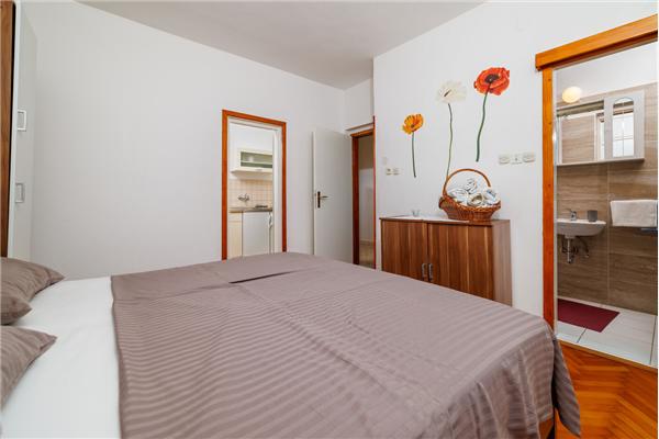 Apartment A2, for 3 persons