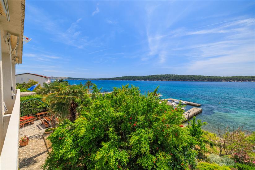 Apartment A2, for 3 persons