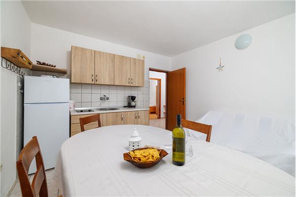 Apartment A4, for 4 persons