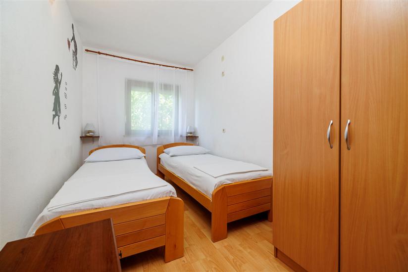 Apartment A4, for 4 persons