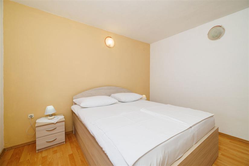 Apartment A4, for 4 persons