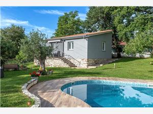 House Nina Pazin, Size 50.00 m2, Accommodation with pool