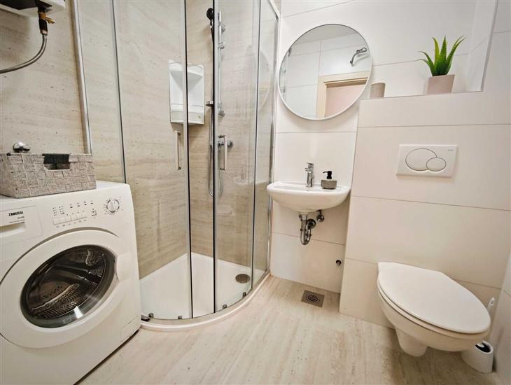 Apartment A2, for 4 persons