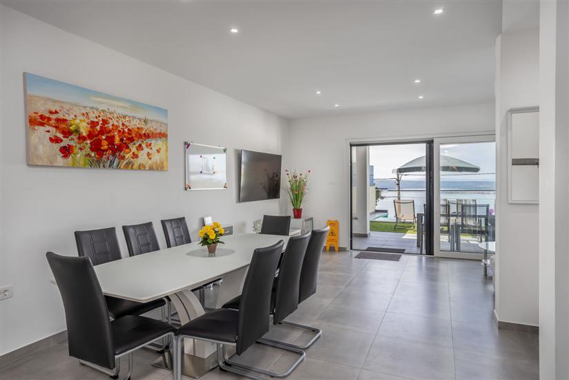 House K1, for 8 persons