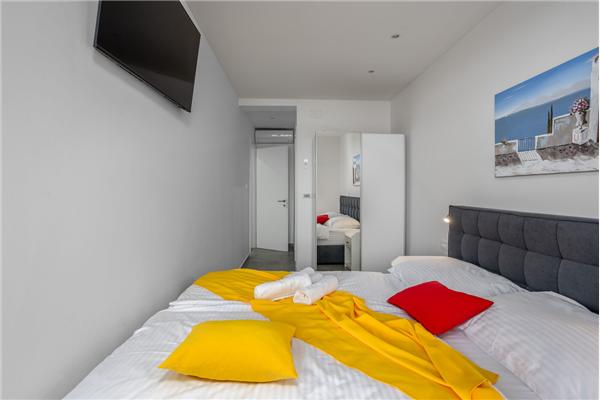 House K1, for 8 persons