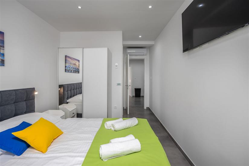 House K1, for 8 persons