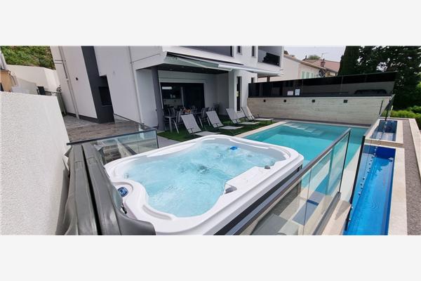 House K1, for 8 persons