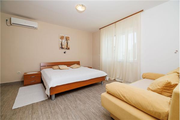 Apartment A2, for 4 persons