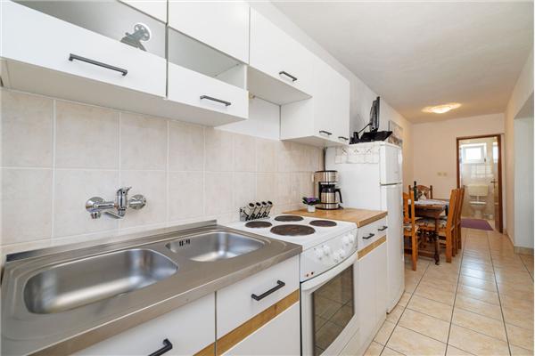 Apartment A1, for 6 persons