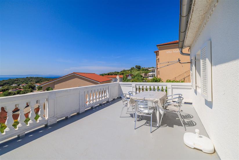 Apartment A1, for 6 persons