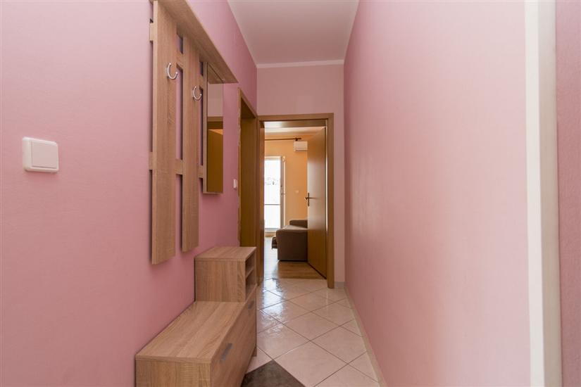Apartment A2, for 4 persons