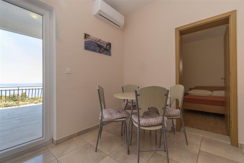 Apartment A3, for 6 persons