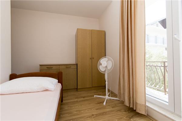 Apartment A3, for 6 persons