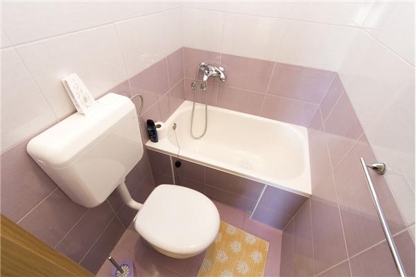 Apartment A3, for 6 persons