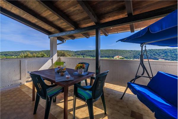 Apartment A1, for 5 persons