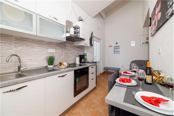 Apartment A2, for 5 persons