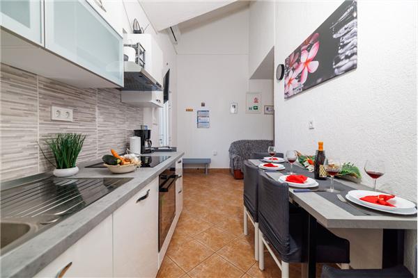 Apartment A2, for 5 persons