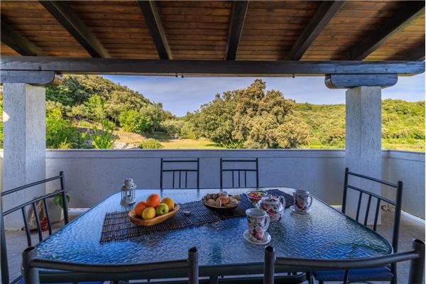 Apartment A2, for 5 persons