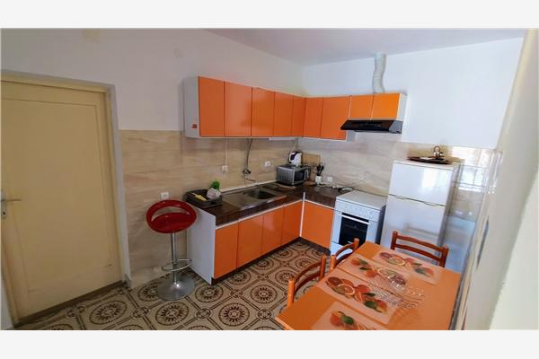 Apartment A1, for 4 persons