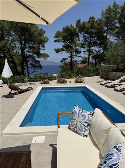 Apartments and Room Villa Makaj