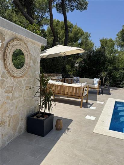 Apartments and Room Villa Makaj