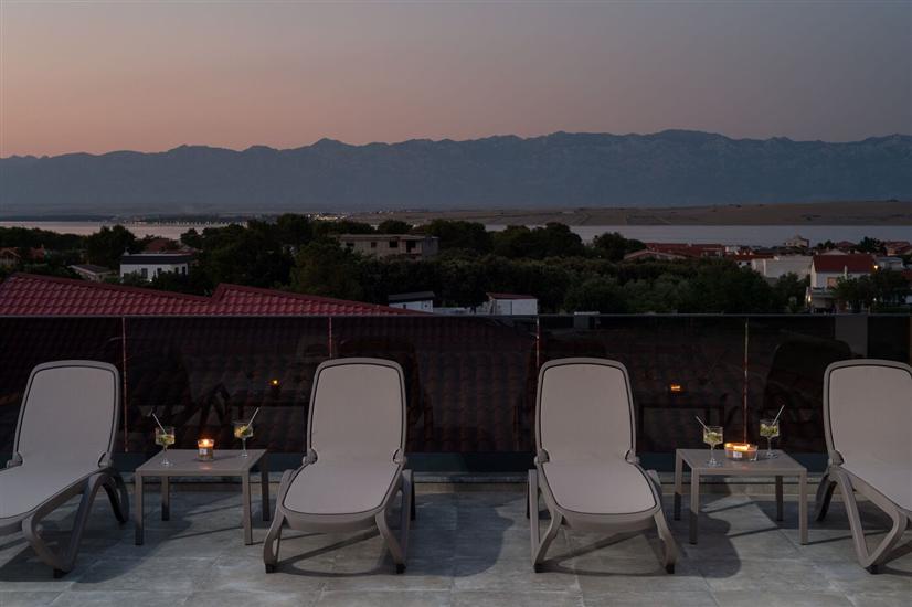 Apartment A1, for 5 persons